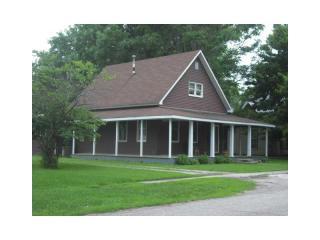 309 W. York St., Rockville, IN 47872 