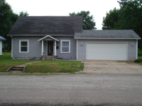 18 S. State Street, Shelburn, IN 47879 