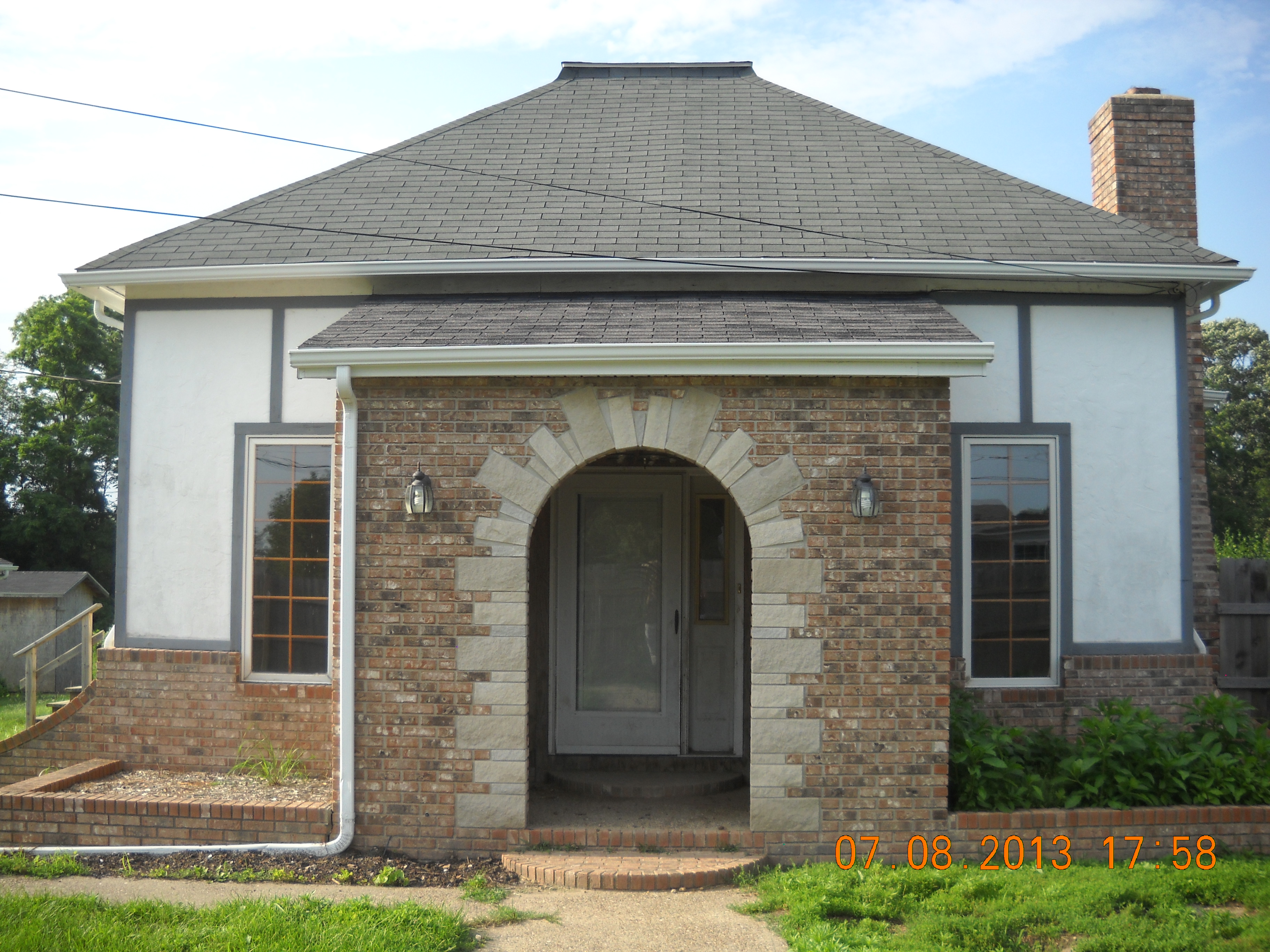 11573 US Hwy 150, West Terre Haute, IN 47885 