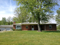2731 W Old Paris Road, West Terre Haute, IN 47885 