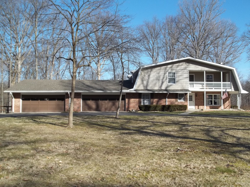 232 N Oakwood Dr, Rockville, IN 47872 