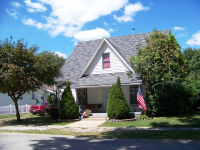 209 E. Cyrus St, Farmersburg, IN 47850 