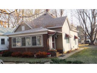 821 N 8th, Clinton, IN 47842 