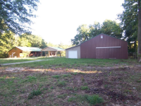 2375 W. CO. CR, 1500 N, Carbon, IN 47837 