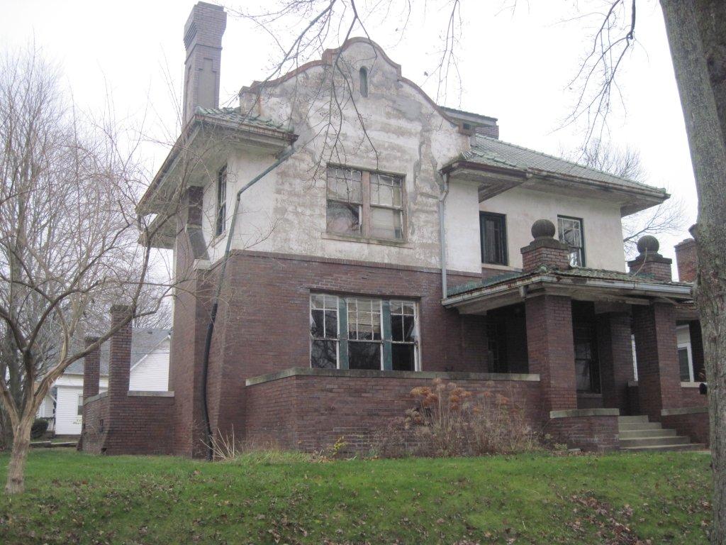 1019 N Meridian Street, Brazil, IN 47834 