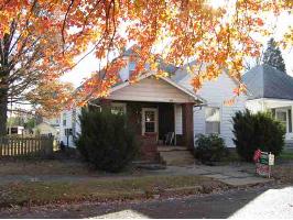 2125 1st Ave, Terre Haute, IN 47807 