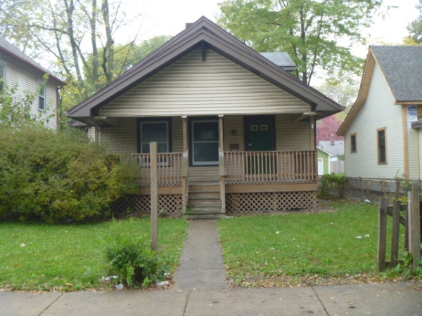914 N Beville Ave, Indianapolis, IN 46201 