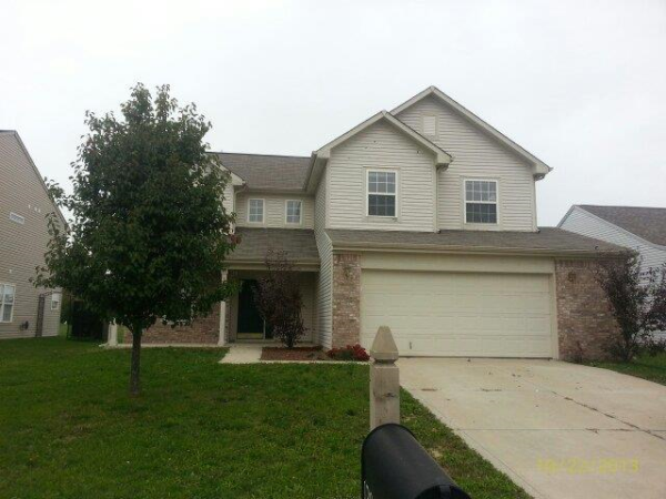 1286 Yellowstone Way, Franklin, IN 46131 