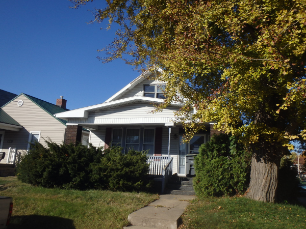 220 Reis Ave, Evansville, IN 47711 