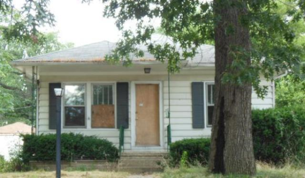 1118 Oklahoma, Gary, IN 46403 