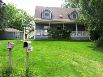 654 S Lakeview Dr, Lowell, IN 46356 