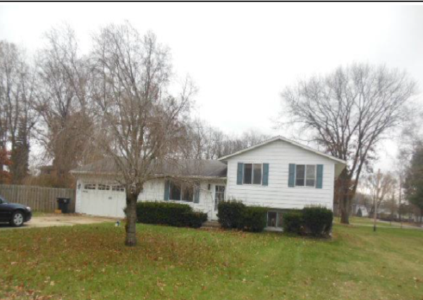 19336 Orchard St, South Bend, IN 46637 