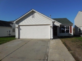 3322 Keystone Lakes Way, Indianapolis, IN 46237 