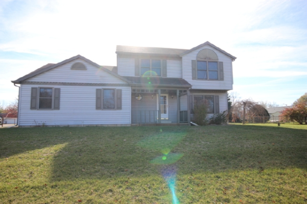 23536 Springriver Dr, Elkhart, IN 46516 