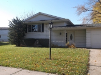 1005 W 72nd Place, Merrillville, IN 46410 