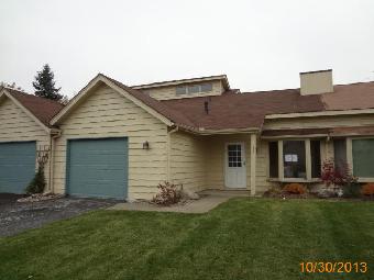 1847 Springvale Dr, Crown Point, IN 46307 