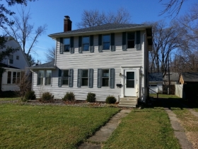 1725 College St, South Bend, IN 46628 