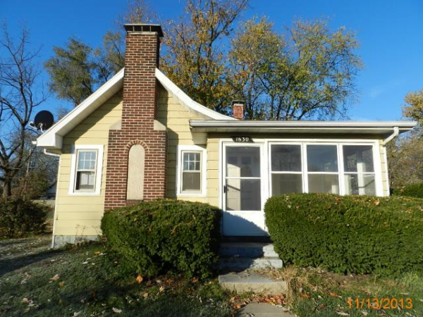 1630 N 25th St, Terre Haute, IN 47804 