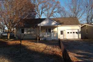 332 N Beach Drive, Monticello, IN 47960 
