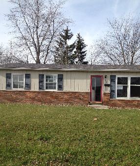 352 N Park Ln, Butler, IN 46721 