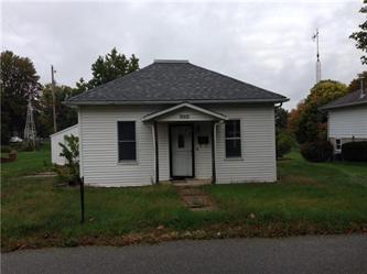 405 9th St, Veedersburg, IN 47987 