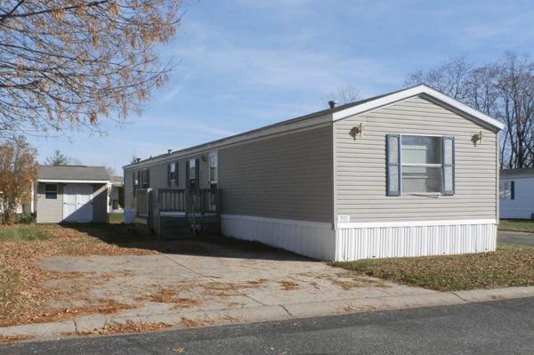 1823 Wallstreet Cr., Indianapolis, IN 46234 