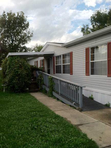 1910 Lake Of The Pines Dr., Indianapolis, IN 46234 