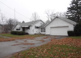 106 N Tillotson St, Fremont, IN 46737 