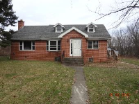 309 W Division Rd, Valparaiso, IN 46385 