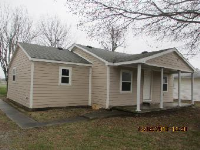 708 Jefferson St, Frankton, IN 46044 