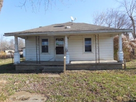 6801 N Main Street, Freetown, IN 47235 