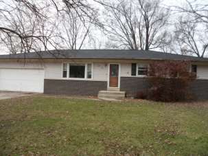 509 Gatewood Dr, Lowell, IN 46356 