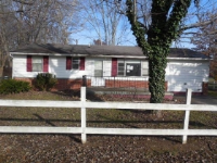 1216 W Kenwood Dr, Austin, IN 47102 