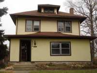 4924 E 10th St, Indianapolis, IN 46201 