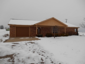 2917 Phillips Rd, Boonville, IN 47601 