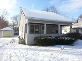 51591 Pond St, South Bend, IN 46637 