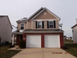 2426 Meadow Bend Dr, Columbus, IN 47201 