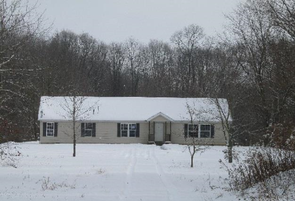 639 Old Suman Rd, Valparaiso, IN 46383 