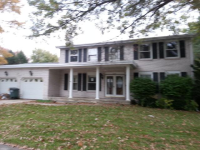 2304 Shannon Dr, Valparaiso, IN 46383 