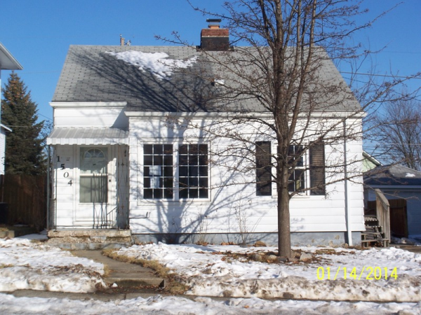 1504 Spring St, Fort Wayne, IN 46808 