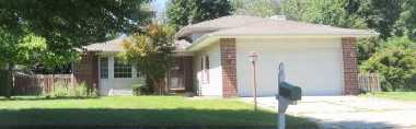 3704 Woodfield Lane, Elkhart, IN 46514 