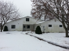 607 Glenwood Dr, Walkerton, IN 46574 