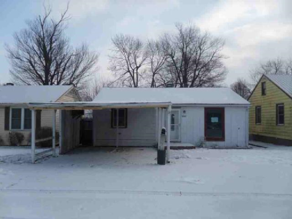 3818 St Charles Street, Anderson, IN 46013 