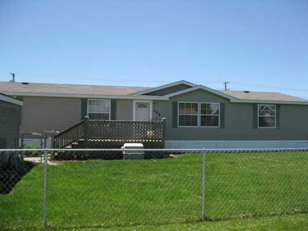 1199 E. Santa Fe #408, Gardner, KS 66030 