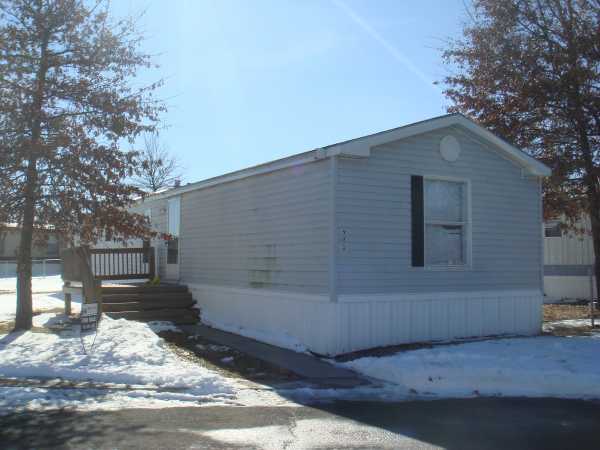 971 Cimmeron Trail, Gardner, KS 66030 