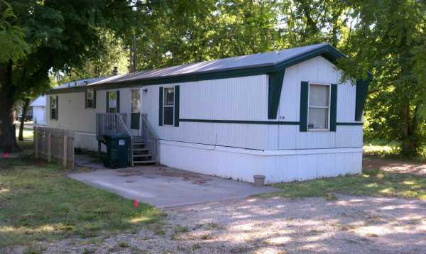 314 Monroe St, Sterling, KS 67579 