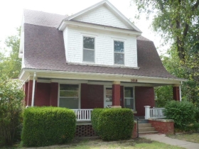 1010 S WASHINGTON AVE, WELLINGTON, KS 67152 