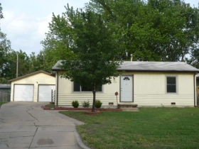 1942 S CUSTER AVE, WICHITA, KS 67213 