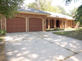 854 N BROOK FOREST ROAD, DERBY, KS 67037 
