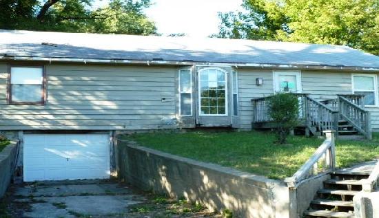 5614 Sloan Avenue, Kansas City, KS 66104 